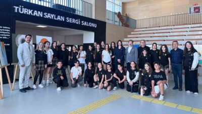 MTK Koleji Ortaokulu öğrencilerinin bireysel ve kolektif çalışmalarından oluşan karma