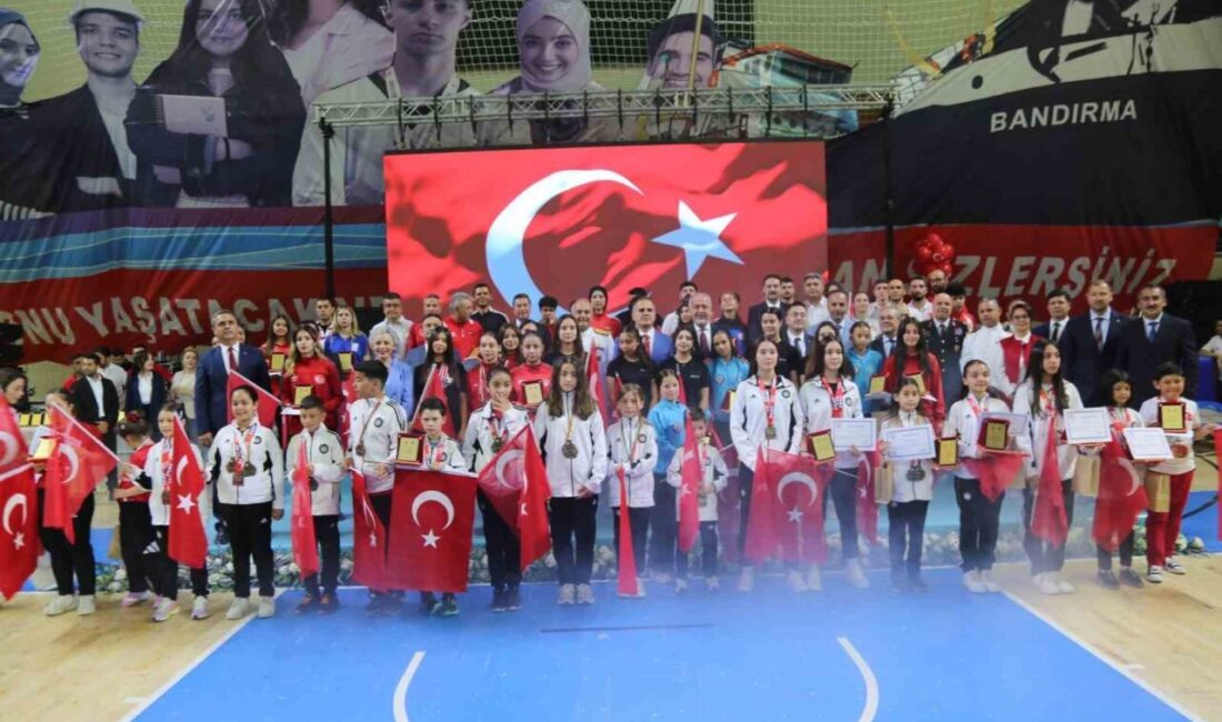 19 Mayıs Atatürk’ü Anma, Gençlik ve Spor Bayramı kutlamaları kapsamında