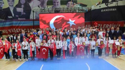 19 Mayıs Atatürk’ü Anma, Gençlik ve Spor Bayramı kutlamaları kapsamında