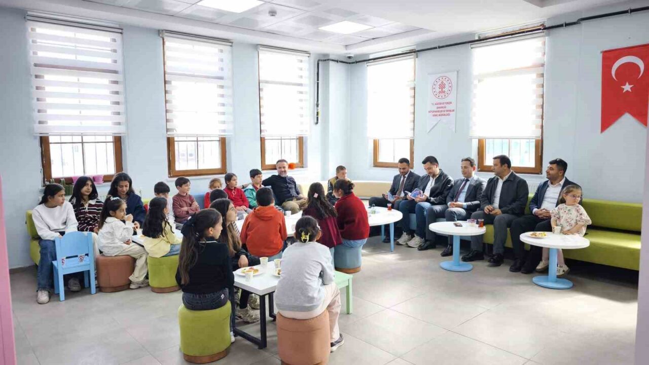 VAN (İHA) – Van’ın Muradiye ilçesindeki Bebek ve Çocuk Kütüphanesi