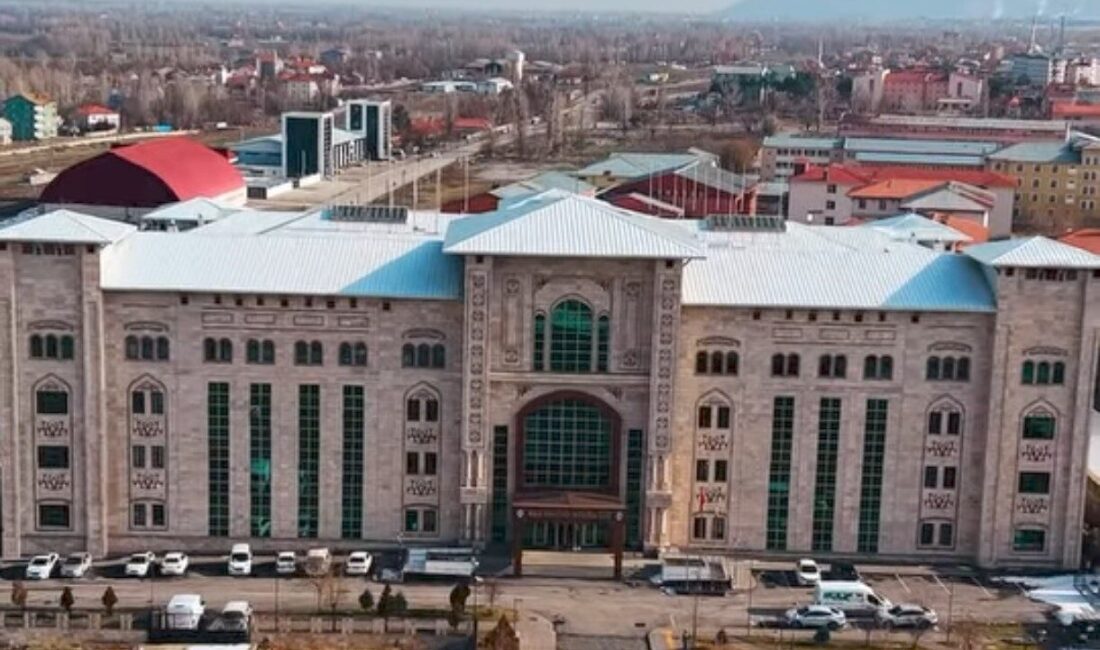 Muş İl Emniyet Müdürlüğü ekiplerince yürütülen çalışmalarda, haklarında kesinleşmiş hapis