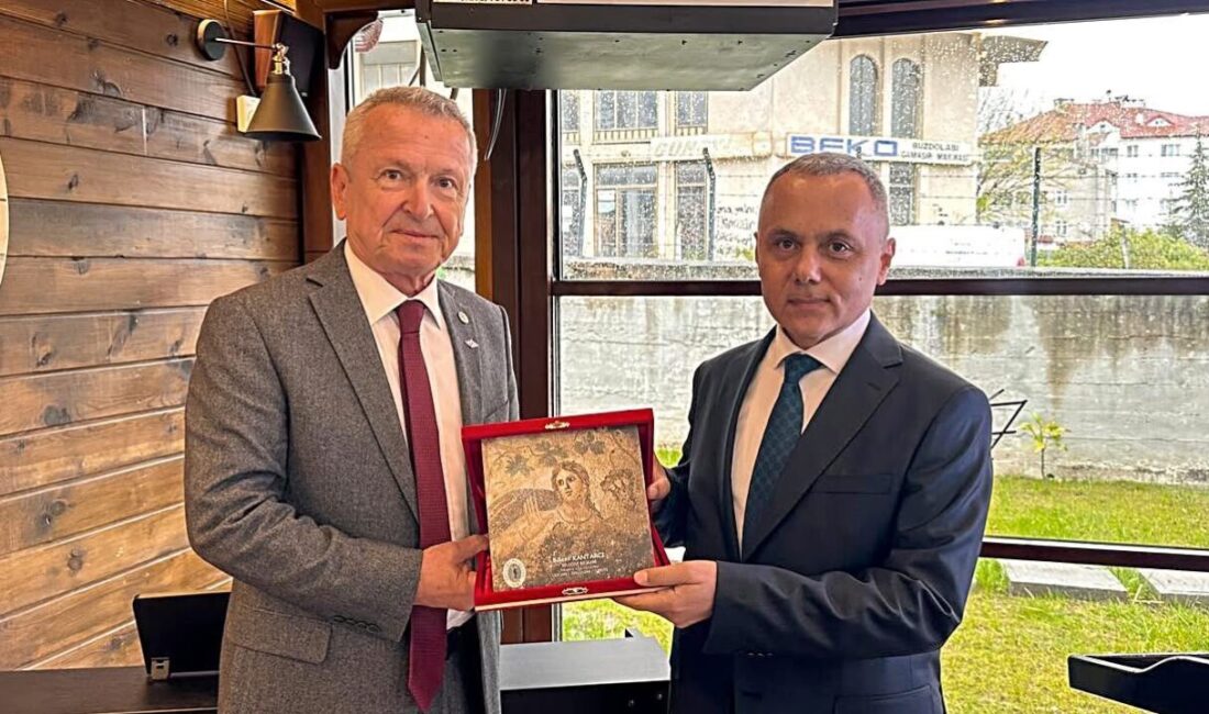Bülent Ecevit Üniversitesi Biyoloji Bölümü Öğretim Üyesi Prof. Dr. Mustafa