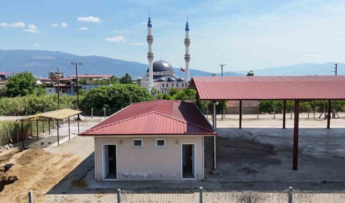 Nazilli Belediyesi Fen İşleri Müdürlüğü ekipleri, Güzelköy Mahallesi’nde bulunan Çok