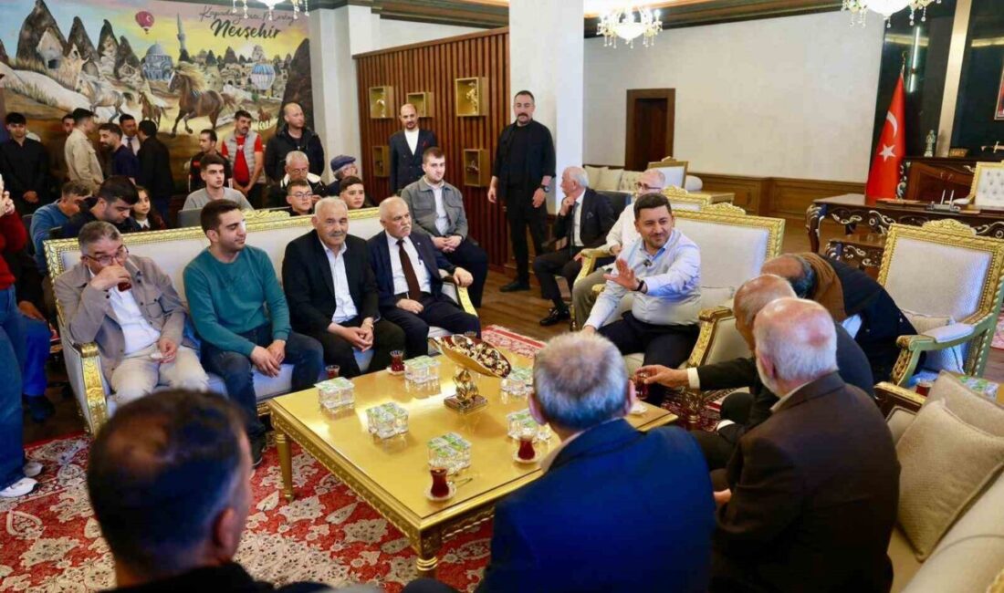 Nevşehir Belediye Başkanı Rasim Arı; Kurban Bayramı dolayısıyla düzenlenen bayramlaşma