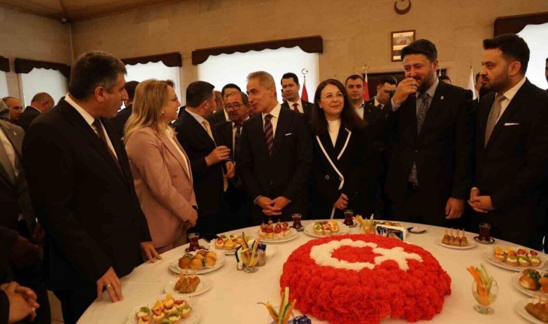 Nevşehir Valiliğince Kurban Bayramı dolayısıyla bayramlaşma programı gerçekleştirildi. İl Emniyet