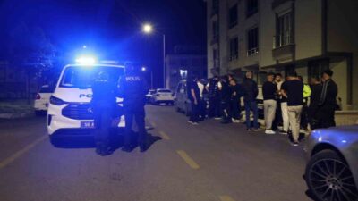 Nevşehir’de polis ekiplerince bir araçta yapılan aramada çok sayıda uzun