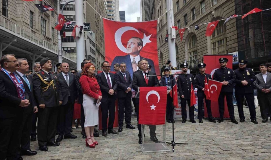 ABD’nin New York kentindeki 43. Geleneksel Türk Günü Yürüyüşü ve