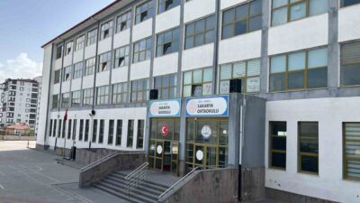 Niğde’de Sakarya İlkokulu’ndaki 27 öğrenci okul dışında bir pide salonunda
