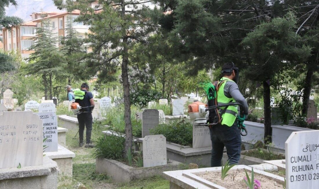 Niğde Belediyesi; yaklaşan Kurban Bayramı öncesinde vatandaşların kabir ziyaretlerini daha