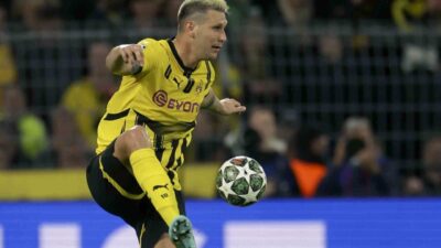 Borussia Dortmund’un Alman futbolcusu Niklas Süle, yaşadığı fiziksel ve sakatlık