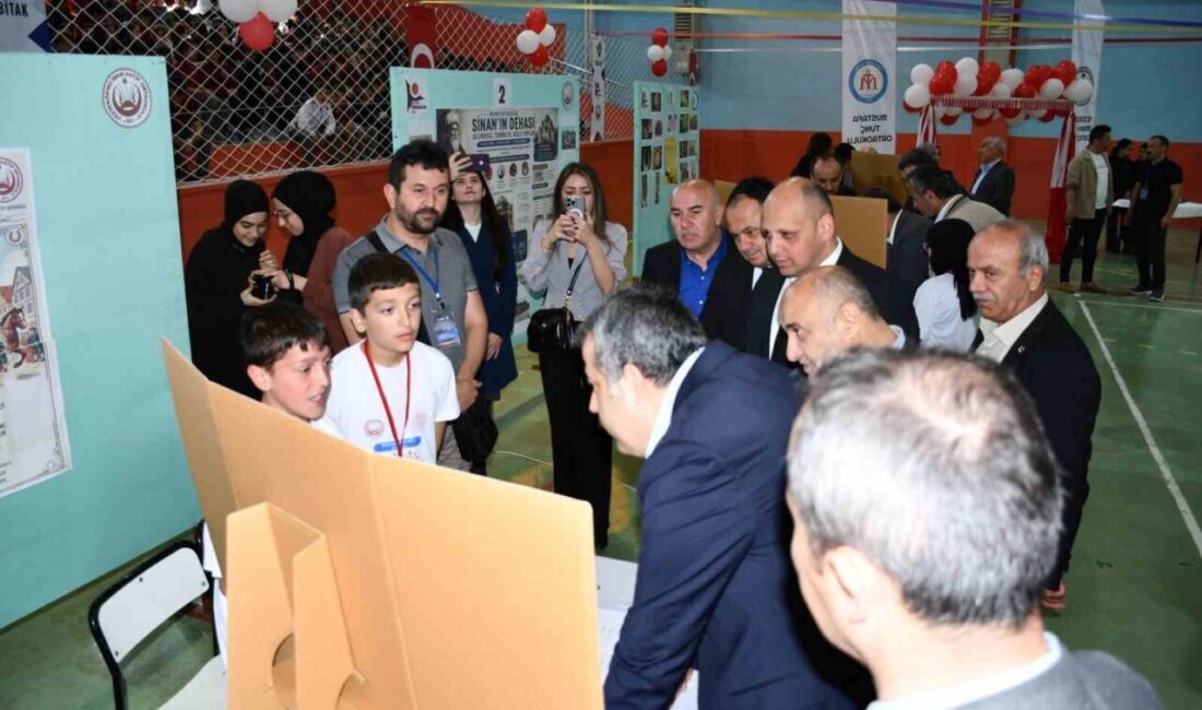 Samsun’un Vezirköprü ilçesinde Vezirköprü İmam Hatip Ortaokulu ile Mustafa Tunç