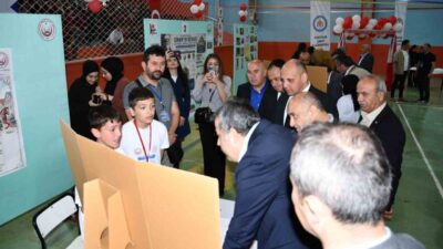 Samsun’un Vezirköprü ilçesinde Vezirköprü İmam Hatip Ortaokulu ile Mustafa Tunç