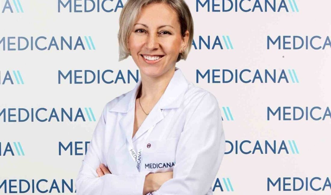 Endokrinoloji ve Metabolik Hastalıklar Uzmanı Doç. Dr. Pınar Köksal, öğün