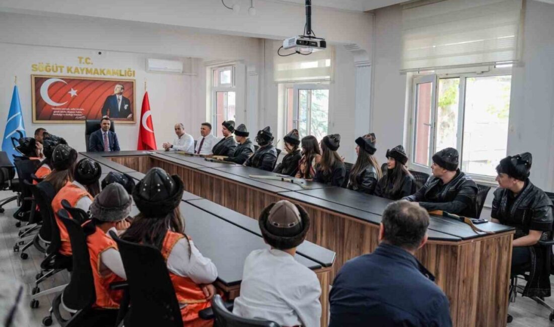 Bilecik’in Söğüt ilçesinde okul sporları geleneksel Türk okçuluğu müsabakalarında il
