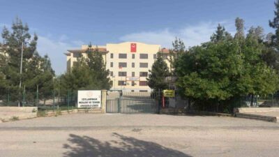 Şanlıurfa’nın Ceylanpınar ilçesinde okulun bahçesinde top oynayan 14 yaşındaki 9’uncu