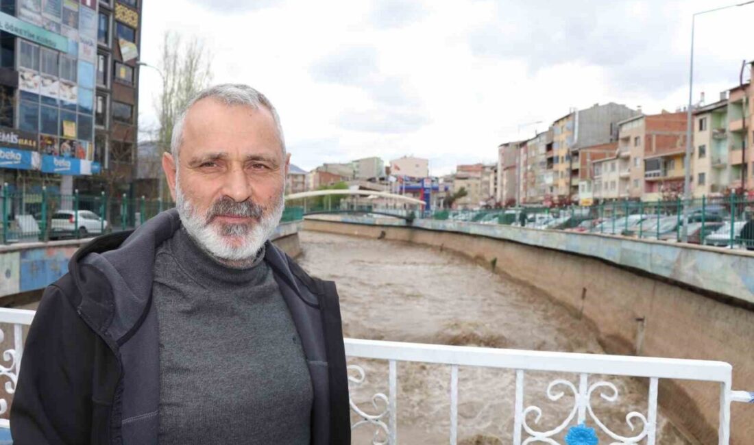 Erzurum’un Oltu ilçesinden geçen Oltu Çayı’nda, havaların ısınmasıyla birlikte debi