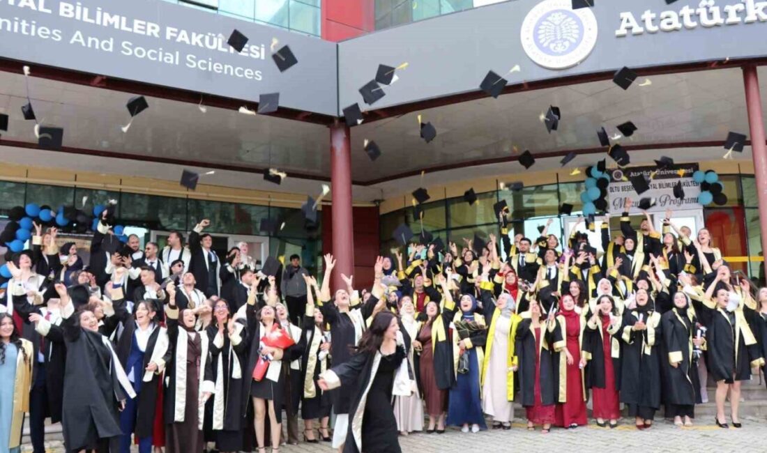 Atatürk Üniversitesi Oltu Beşeri ve Sosyal Bilimler Fakültesi’nde mezuniyet töreni