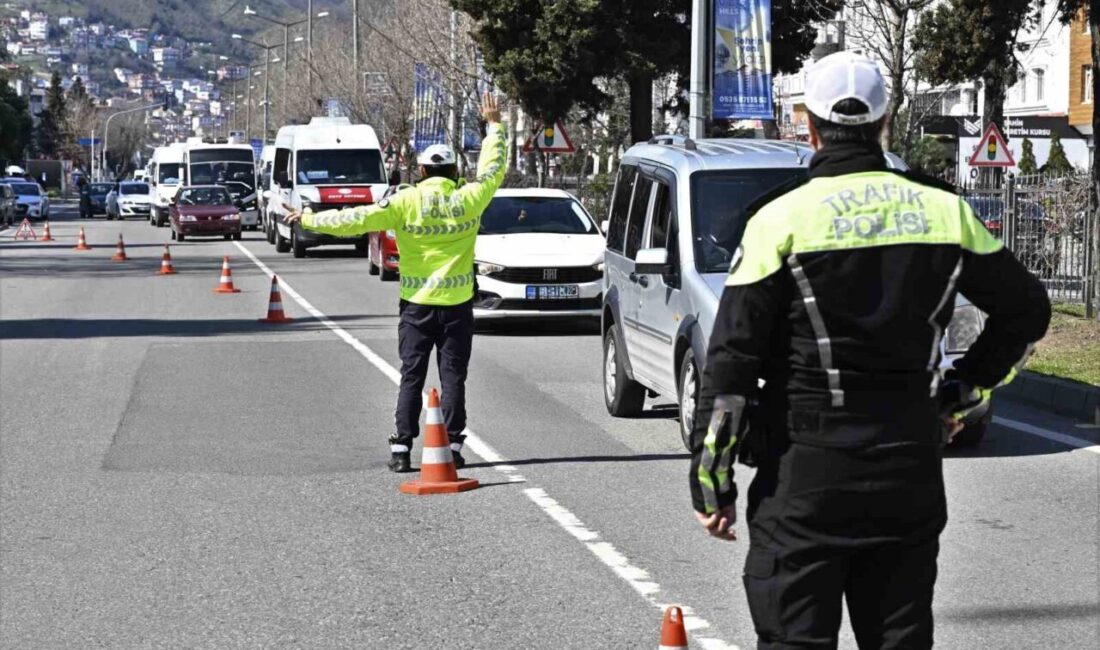 Ordu’da polis ekipleri tarafından trafik kazalarını azaltmaya yönelik yapılan denetimlerde,