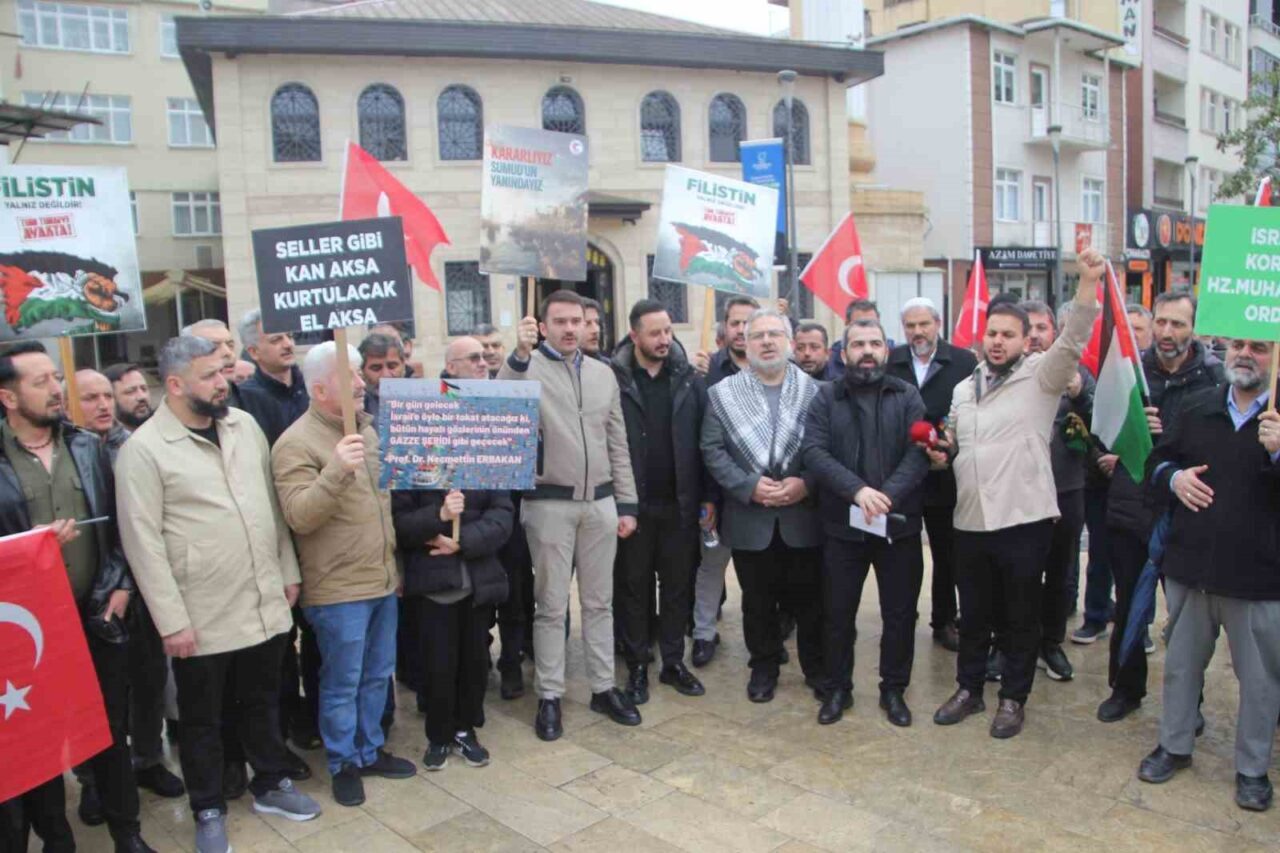 Ordu’da sivil toplum kuruluşları (STK) üyeleri, Global Sumud Filosu’na uluslararası