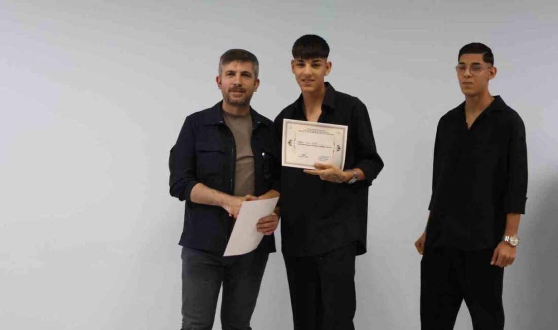 Kocaeli’de örgün eğitime devam edemeyen 14-18 yaş aralığındaki gençlerin meslek