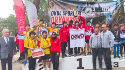 Uşak’ta düzenlenen Okul Sporları Oryantiring Yıldız Erkekler Türkiye Birinciliği’nde Manisa’yı