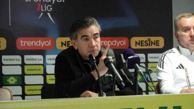 Esenler Erokspor Teknik Direktörü Osman Özköylü, 1-1 sona eren Pendikspor