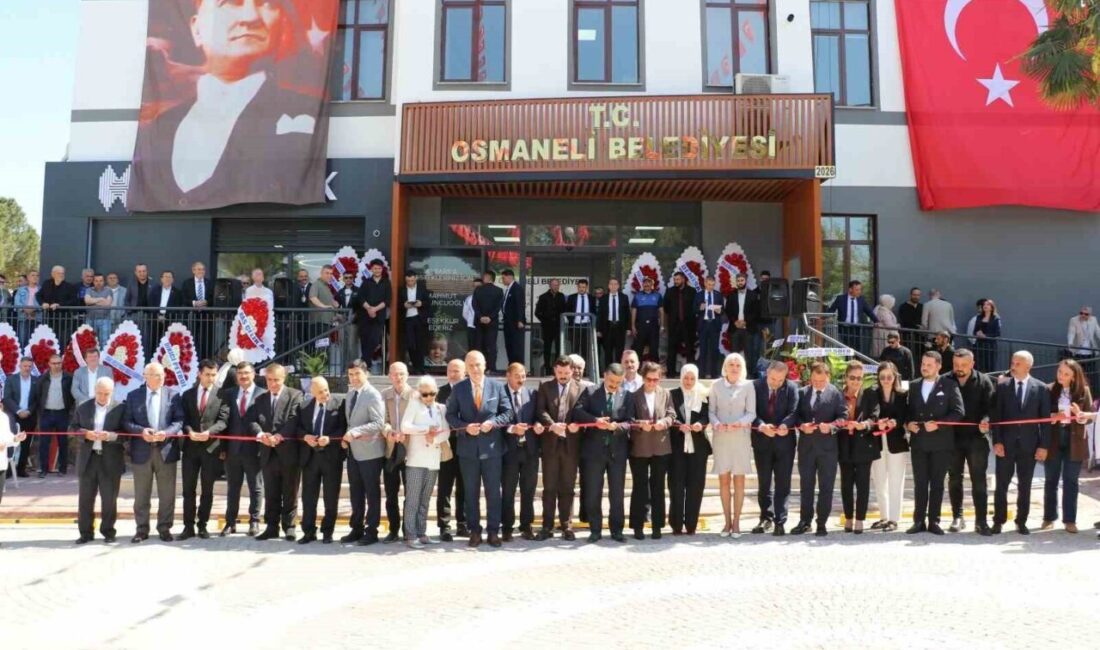 Bilecik’in Osmaneli ilçesinde, ilçe oluşunun 100’üncü yılı düzenlenen törenle kutlandı.