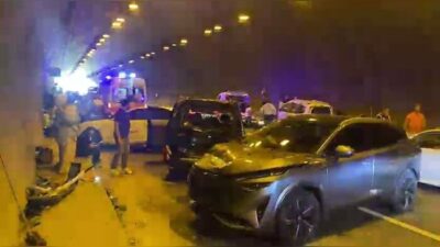 Osmaniye’nin Bahçe ilçesi Taşoluk Tüneli’nde 6 aracın karıştığı zincirleme trafik