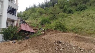 Osmaniye’nin Bahçe ilçesinde etkili olan sağanak yağış sonrası meydana gelen