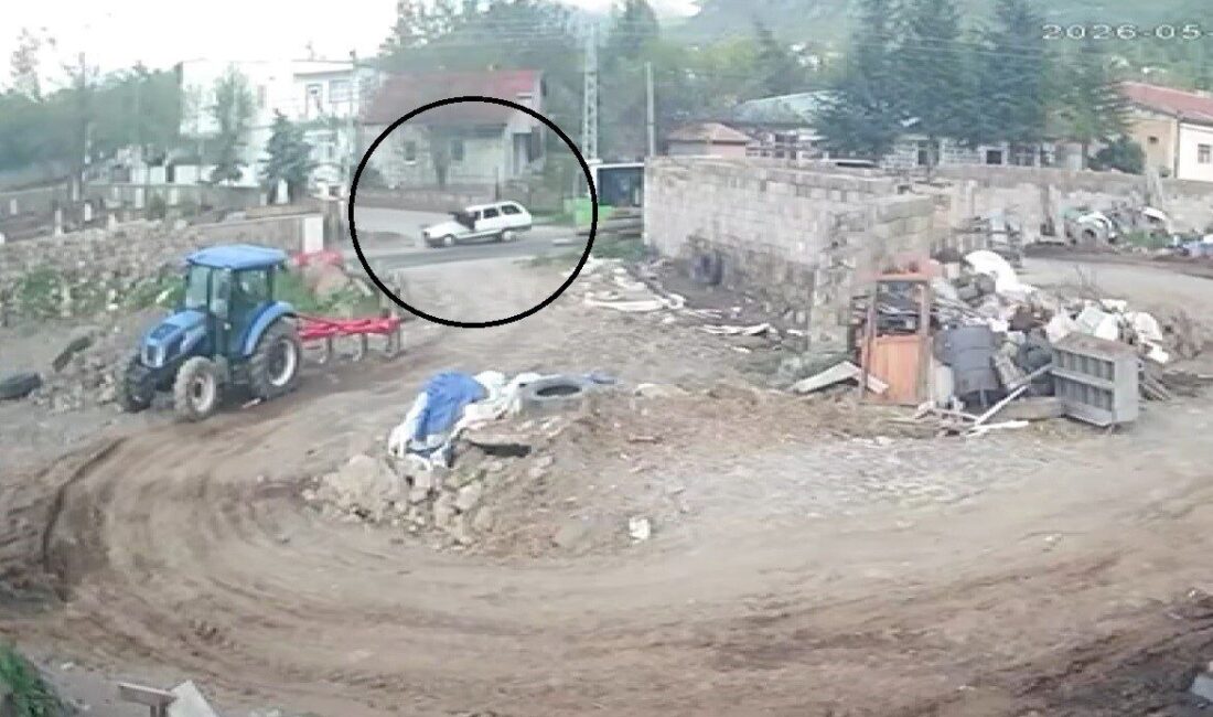 Kayseri’nin Hacılar ilçesinde halk otobüsünden inen bir kişiye otomobilin çarpması