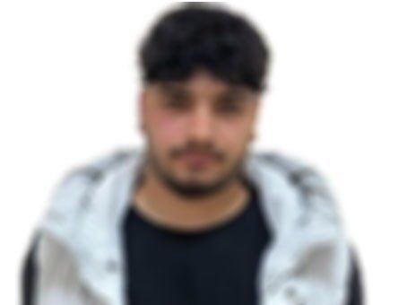 Sosyal medyada paylaşılan bir videoda, otoyolda seyir halindeki bir motosiklette