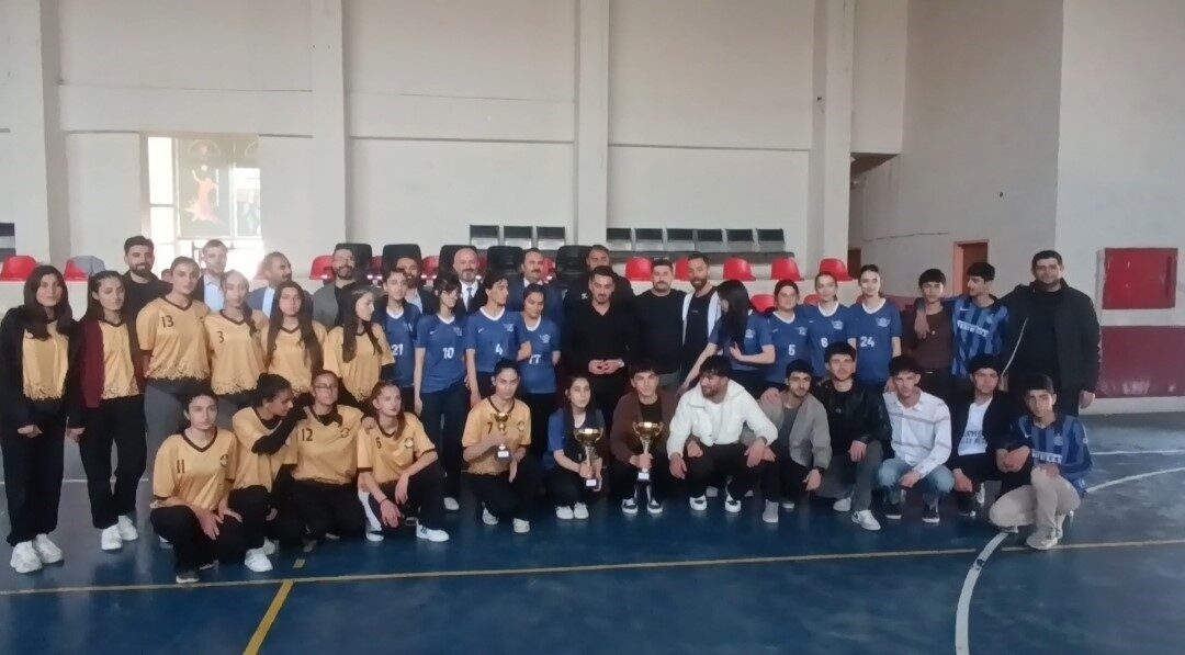 VAN (İHA) – Van’ın Özalp Gençlik ve Spor Müdürlüğü ile