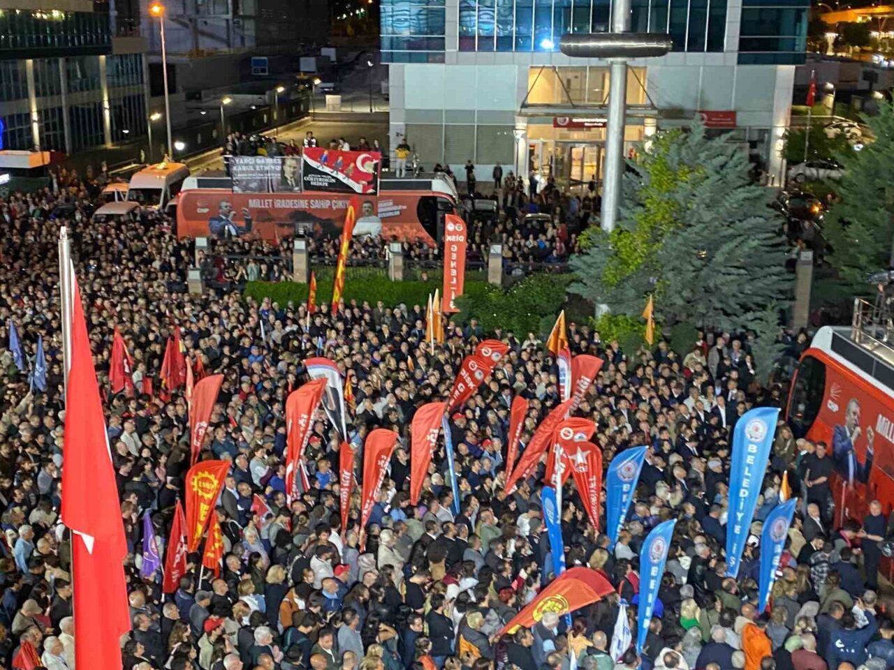 Özgür Özel, Kemal Kılıçdaroğu ile yaptığı telefon görüşmesine ilişkin, “Cevabım