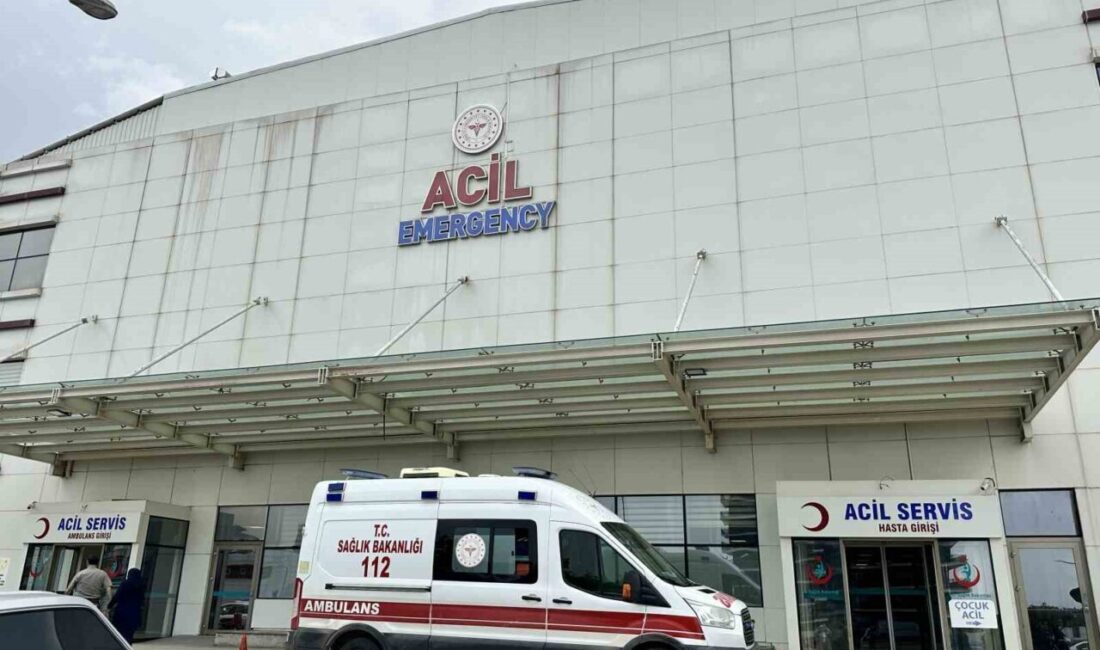 Kastamonu’da yağış nedeniyle kayganlaşan yolda kontrolden çıkan motosikletin özel halk