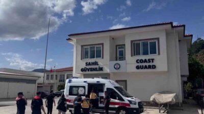 Muğla’nın Marmaris ilçesi açıklarında seyreden özel teknede rahatsızlanan vatandaş Sahil