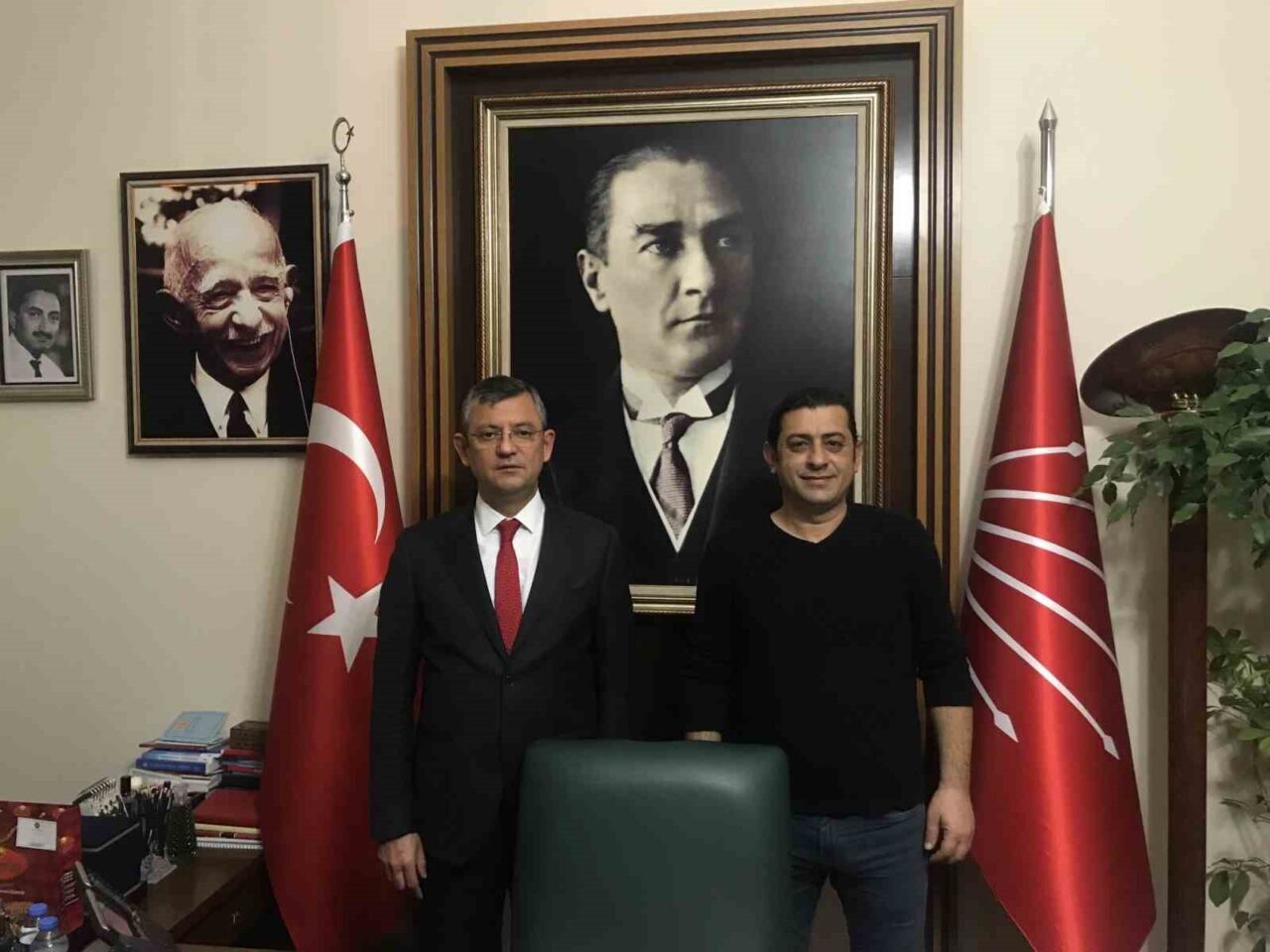 Cumhuriyet Halk Partisi’nin (CHP) önceki dönem Manisa il yöneticilerinden Demirhan