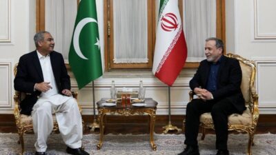 Pakistan İçişleri Bakanı Mohsin Naqvi, resmi ziyarette bulunduğu İran’ın başkenti
