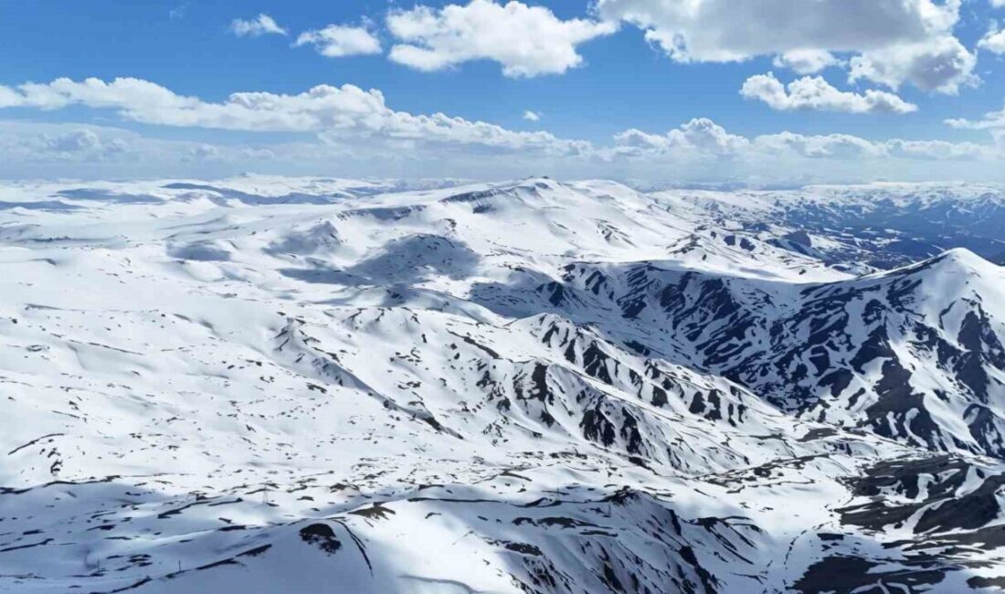 Erzurum’un dünya çapındaki kayak merkezi Palandöken’de, sezon sonu gelmesine rağmen