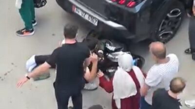 Pendik’te bir motosikletin otomobile çarpması sonucu meydana gelen trafik kazasında