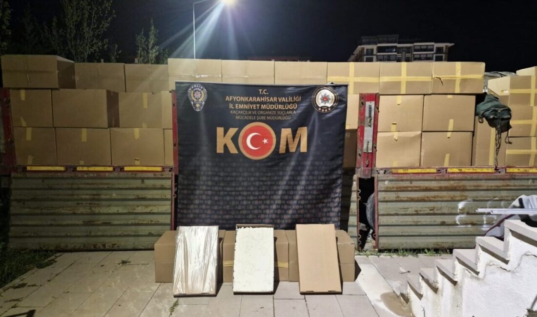 Afyonkarahisar’da polis tarafından durdurulan bir tırda piyasa değeri yaklaşık 20