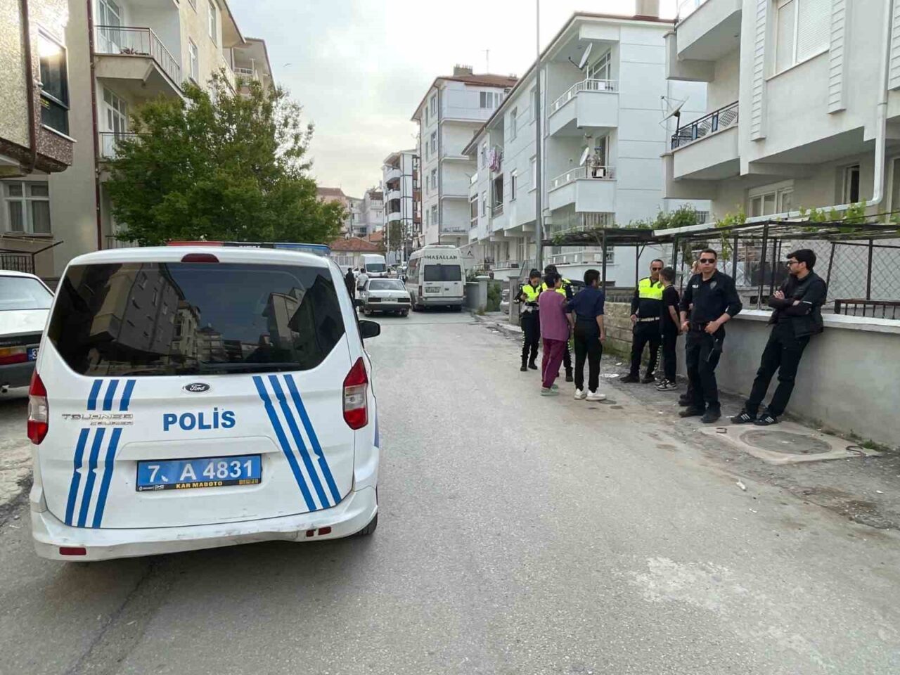 Karaman’da “dur” ihtarına uymayarak kaçan 13 yaşındaki çocuk sürücü, aracı
