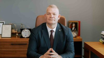 Otomotiv lojistiğinin dünyaya açılan kapılarından biri olan Kocaeli’deki Port Yarımca,