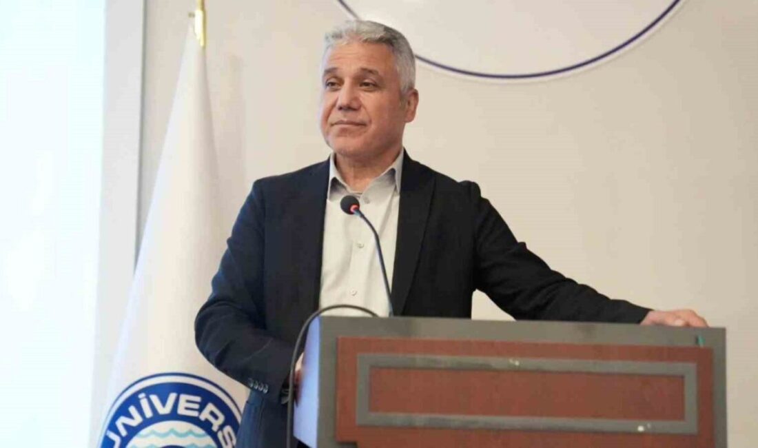 Ege Üniversitesi ev sahipliğinde düzenlenen konferansta, 5G ve ötesi teknolojilerin