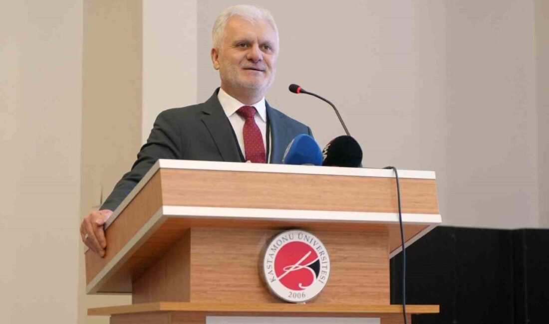 Kastamonu Üniversitesi’nde düzenlenen 5. Uluslararası Orman Entomolojisi ve Patolojisi Sempozyumunda