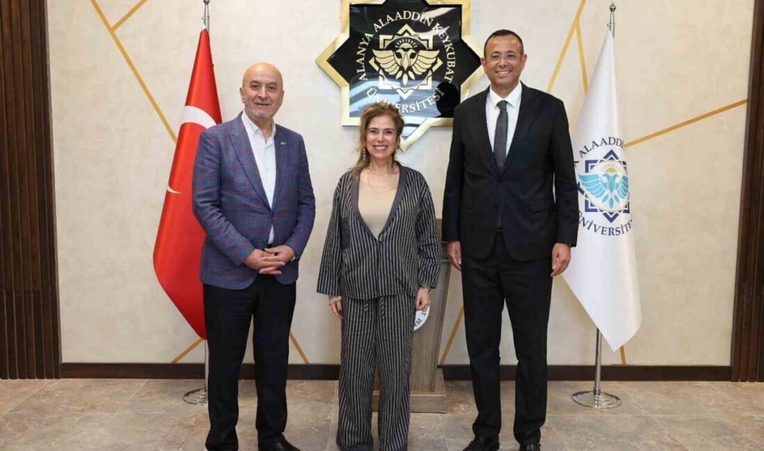 Alanya Alaaddin Keykubat Üniversitesinde (ALKÜ), DUVAK Vakfı Kurucu Başkanı Prof.