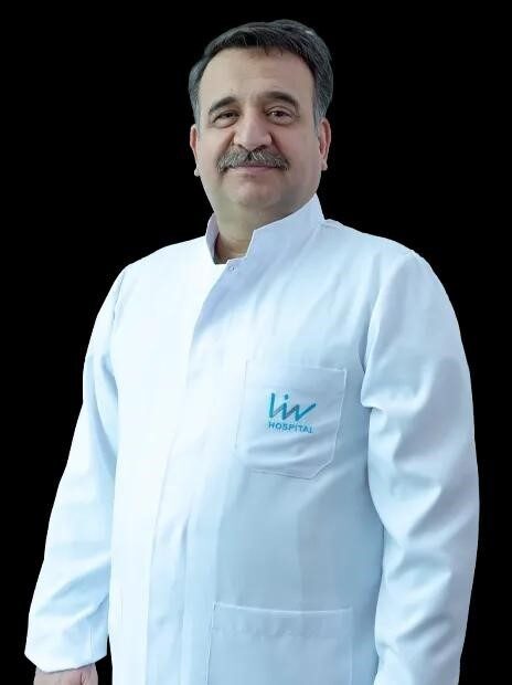 Liv Hospital Ankara Enfeksiyon Hastalıkları Uzmanı Prof. Dr. Duran Tok,