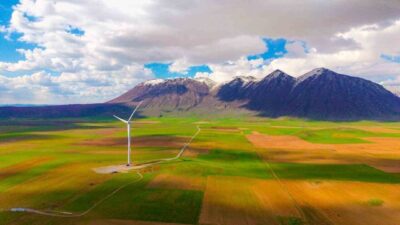 Bitlis merkez ile Tatvan ilçesi arasında yer alan Rahva Ovası,