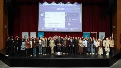 Atatürk Üniversitesi Rektörü Prof. Dr. Ahmet Hacımüftüoğlu, Türkiye Gençlik Vakfı