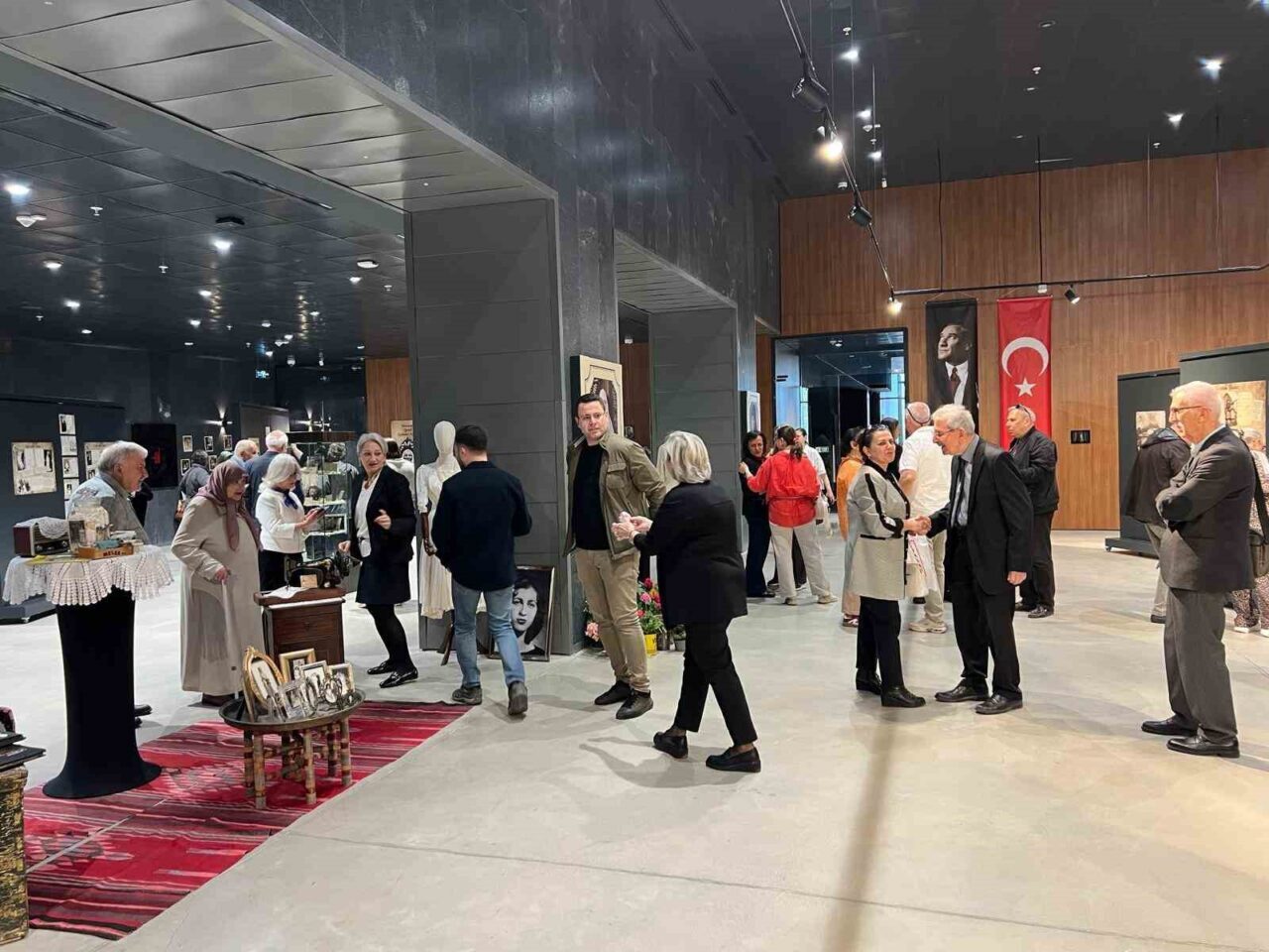 Balkan Türkleri Derneği tarafından Anneler Günü’ne özel hazırlanan “Hatıralarıyla Rumeli
