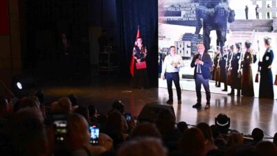 Muratpaşa Belediye Başkanı Ümit Uysal, Rusya Federasyonu’nun Zafer Bayramı etkinlikleri